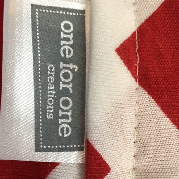 Fun Summer Red and White Knit infinity Scarf - Picture 3 of 4